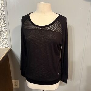 Old Navy Active Black Mesh Panel‎ Long Sleeve Workout Shirt  (Women's Small)